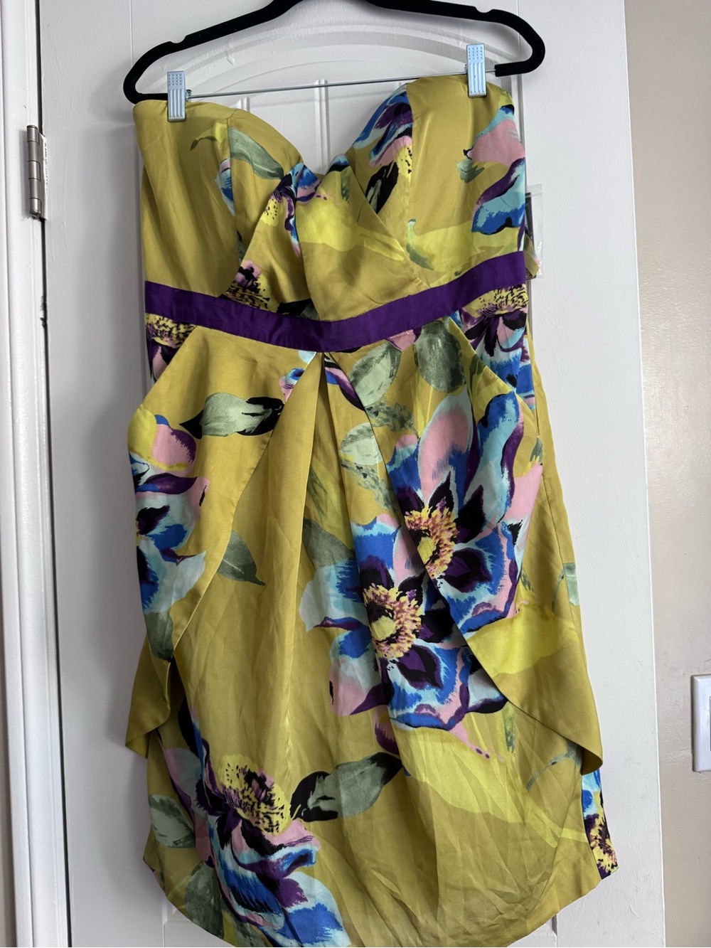 Vince Camuto Strapless Floral Cocktail Dress in Yellow with Purple Accents